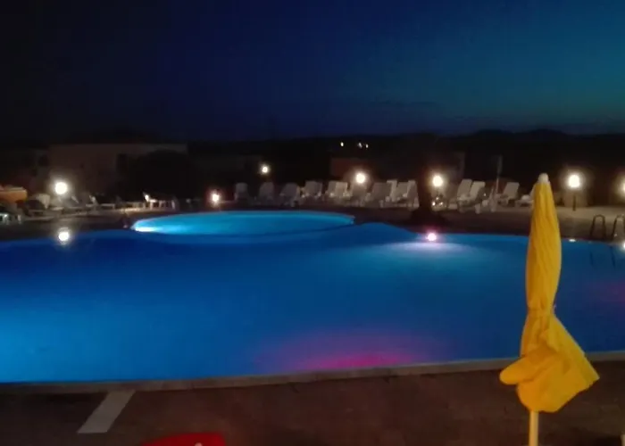 Casa Mirice In Con Piscina ,wifi,climatizzatore Vicino Al Mare 3* Aglientu