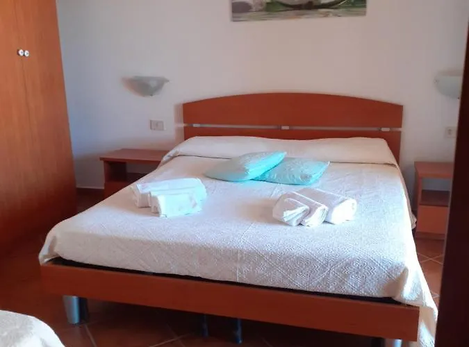 Casa Mirice In Con Piscina ,wifi,climatizzatore Vicino Al Mare 3*