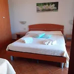 Casa Mirice In Con Piscina ,wifi,climatizzatore Vicino Al Mare 3*